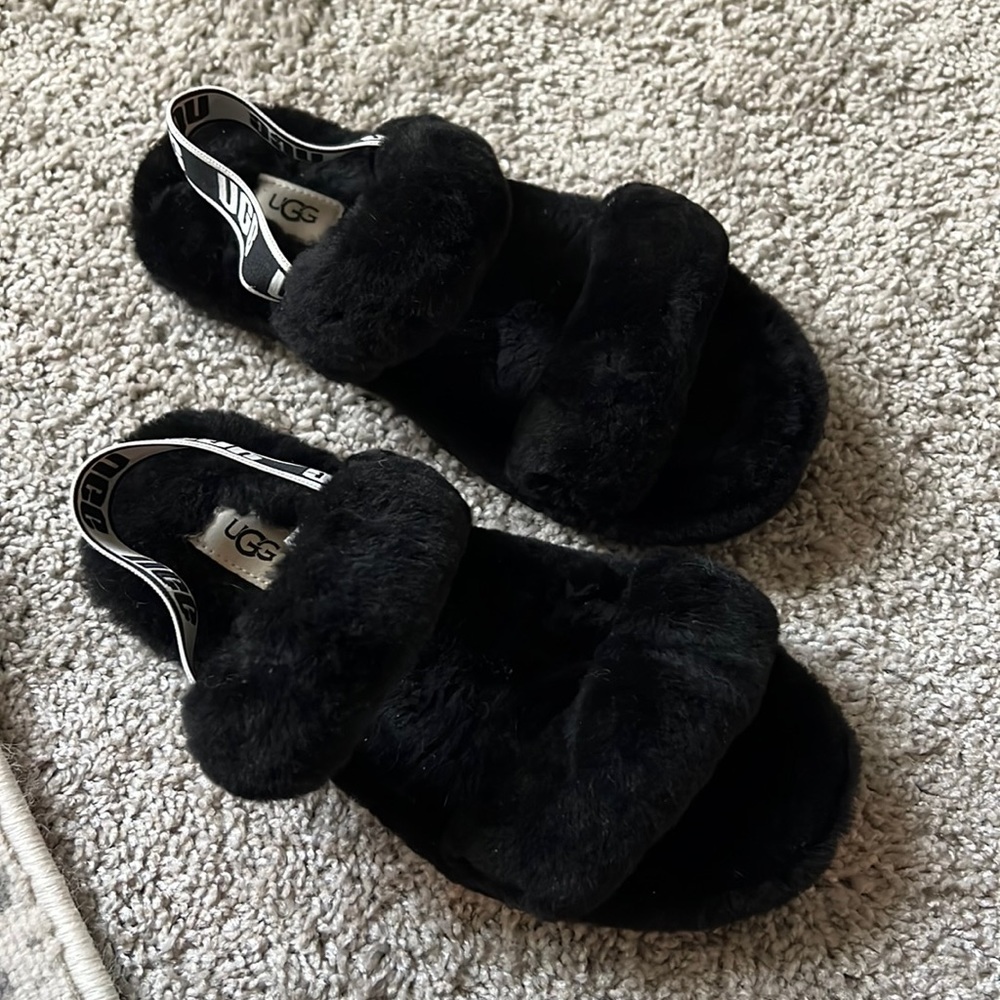 Black Ugg slippers